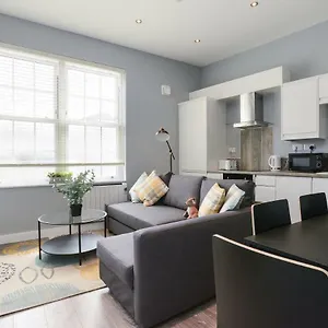 Arena - Stylish And Homely By The Ice Arena With Parking Nottingham